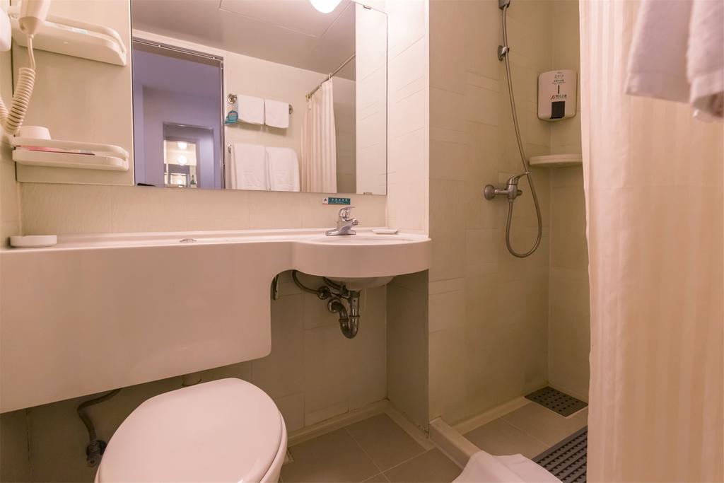 Jingjiang Inn Shanghai Minsheng Road Ngoại thất bức ảnh